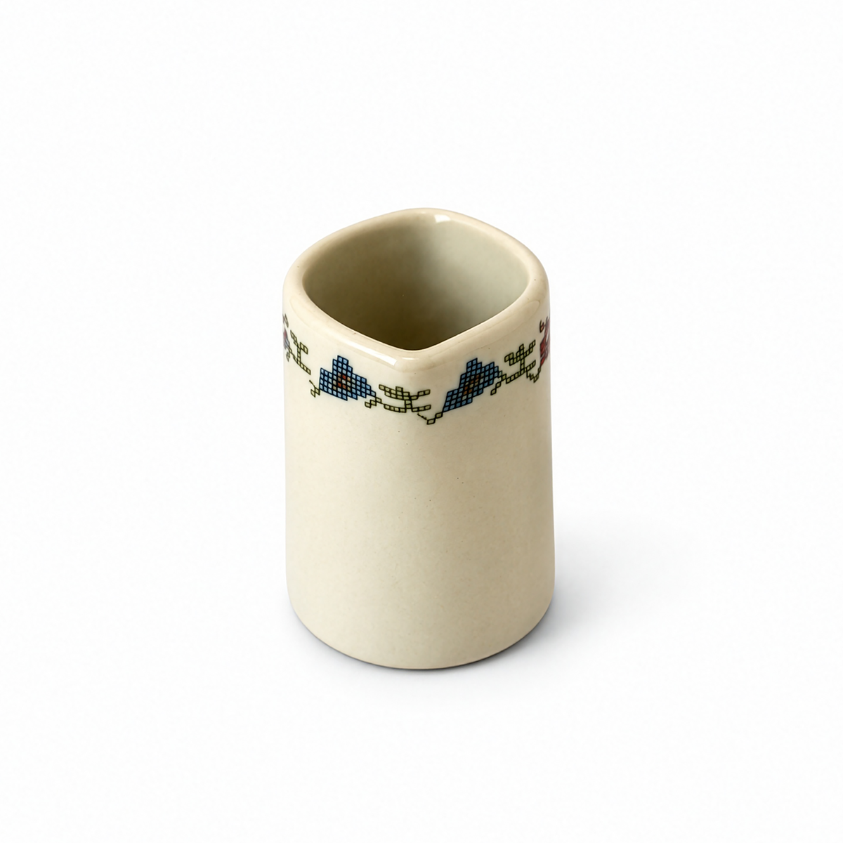 Set of Four Shenango Ivory Creamers, Needlepoint Design