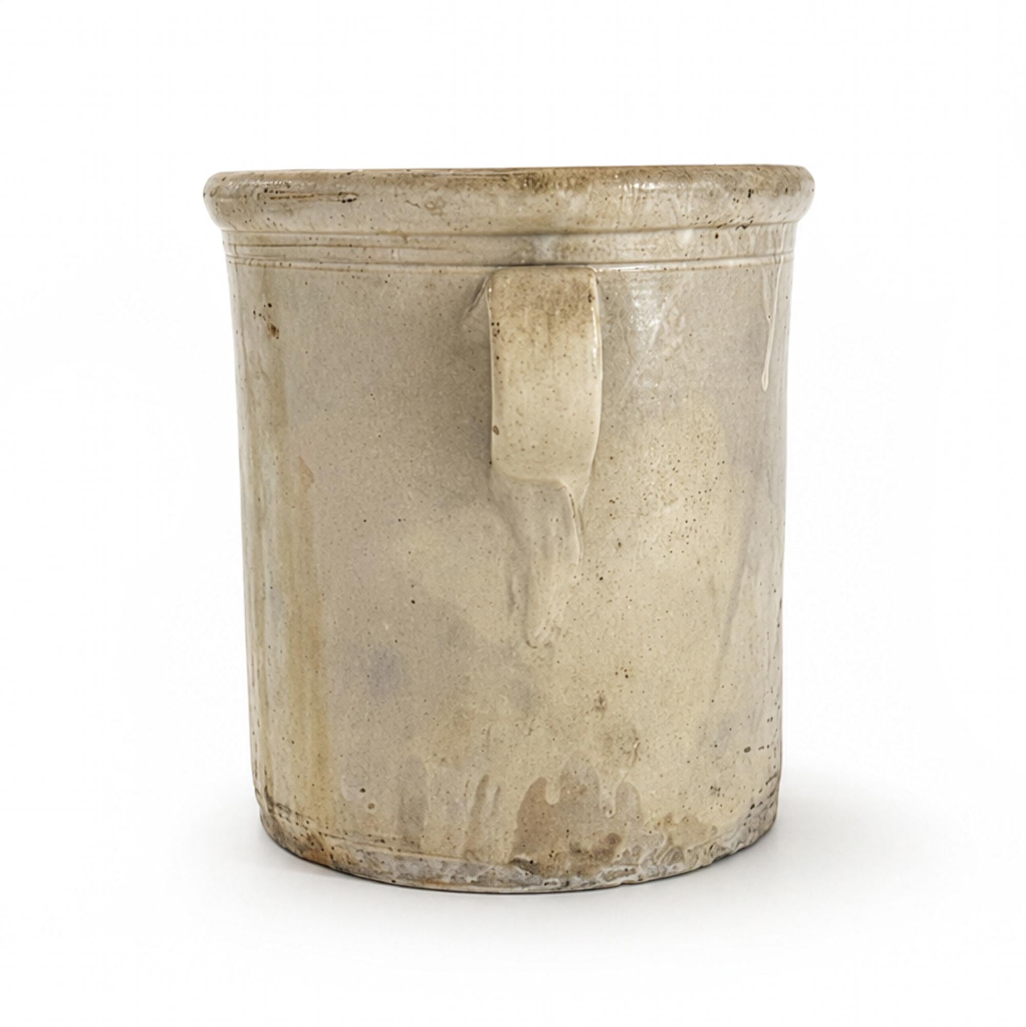 Antique Terracotta Storage Vessel, Puglian Craftsmanship, 1880 — image 3