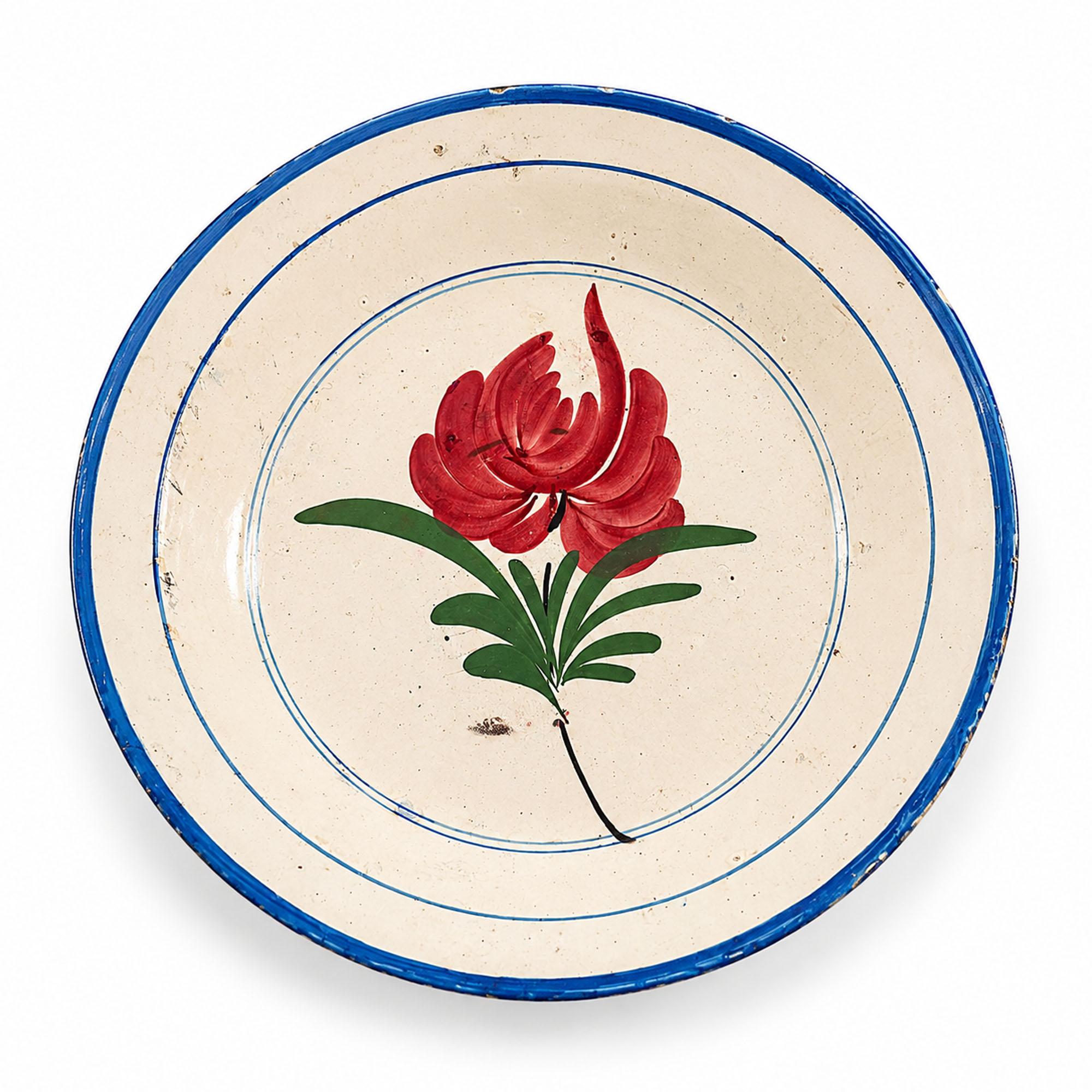 19th Century Puglian Large Glazed Terracotta Serving Platter with Hand-Painted R — image 5