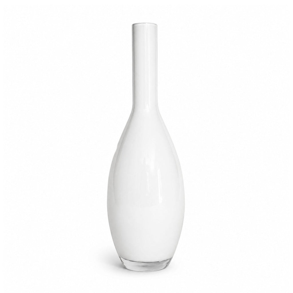 Vintage American White Glass Vase Collection, Set of 7 — image 3