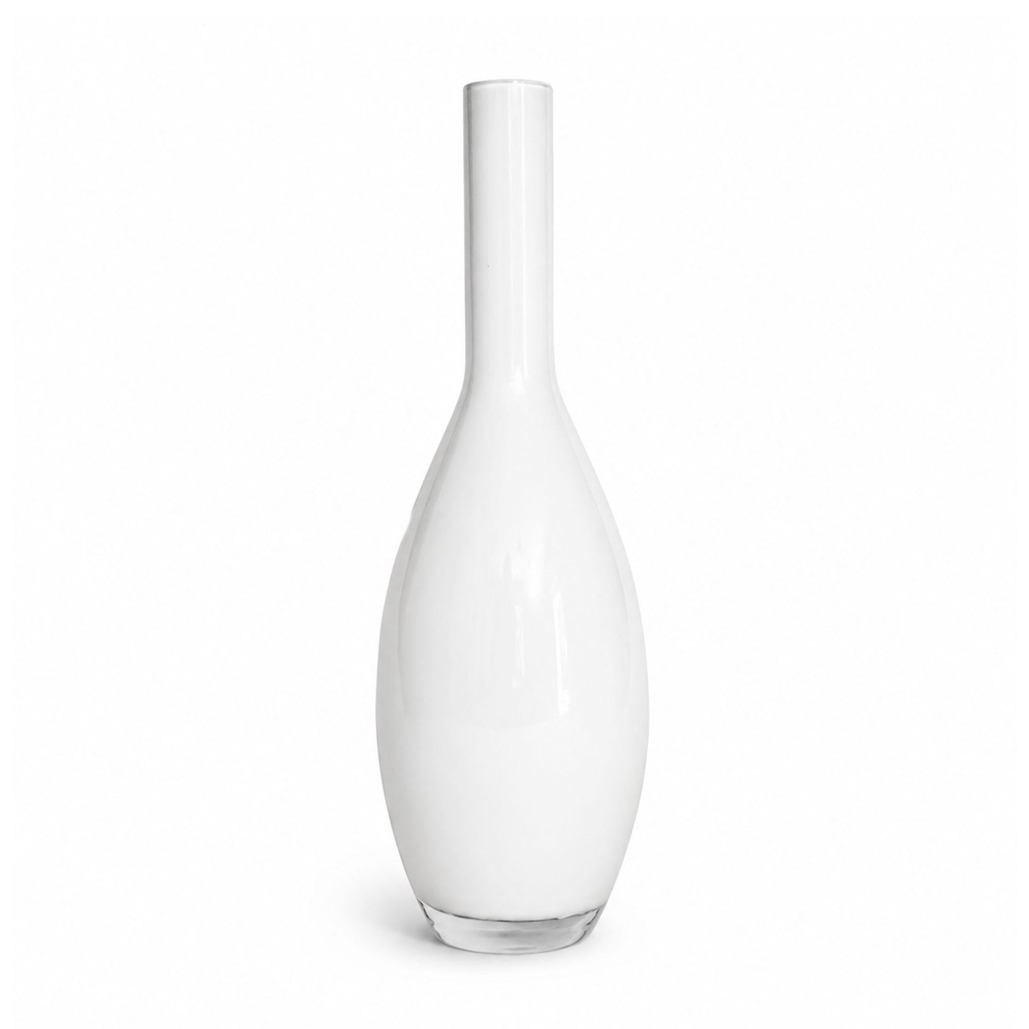 Vintage American White Glass Vase Collection, Set of 7 — image 3