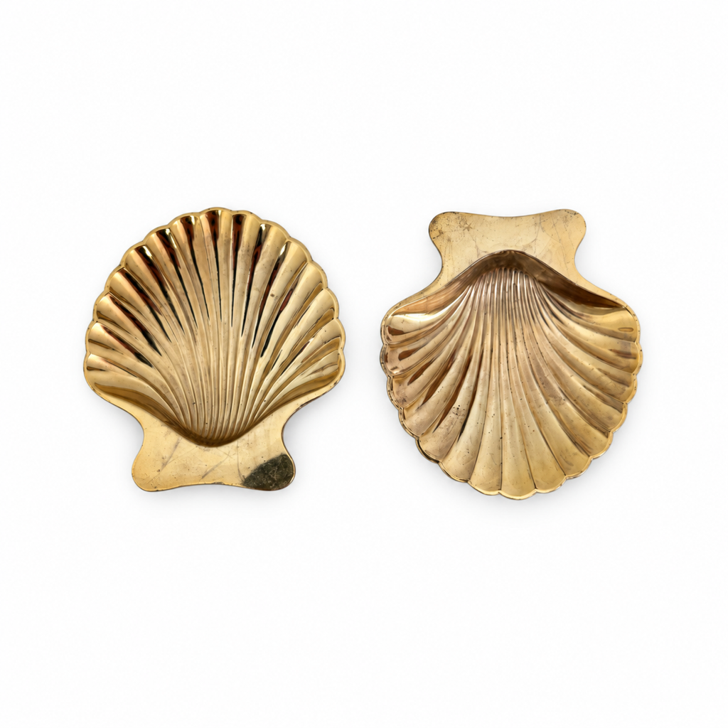 Antique Scallop Shell Salt Cellars in Silver & Gold, 1920 Tableware