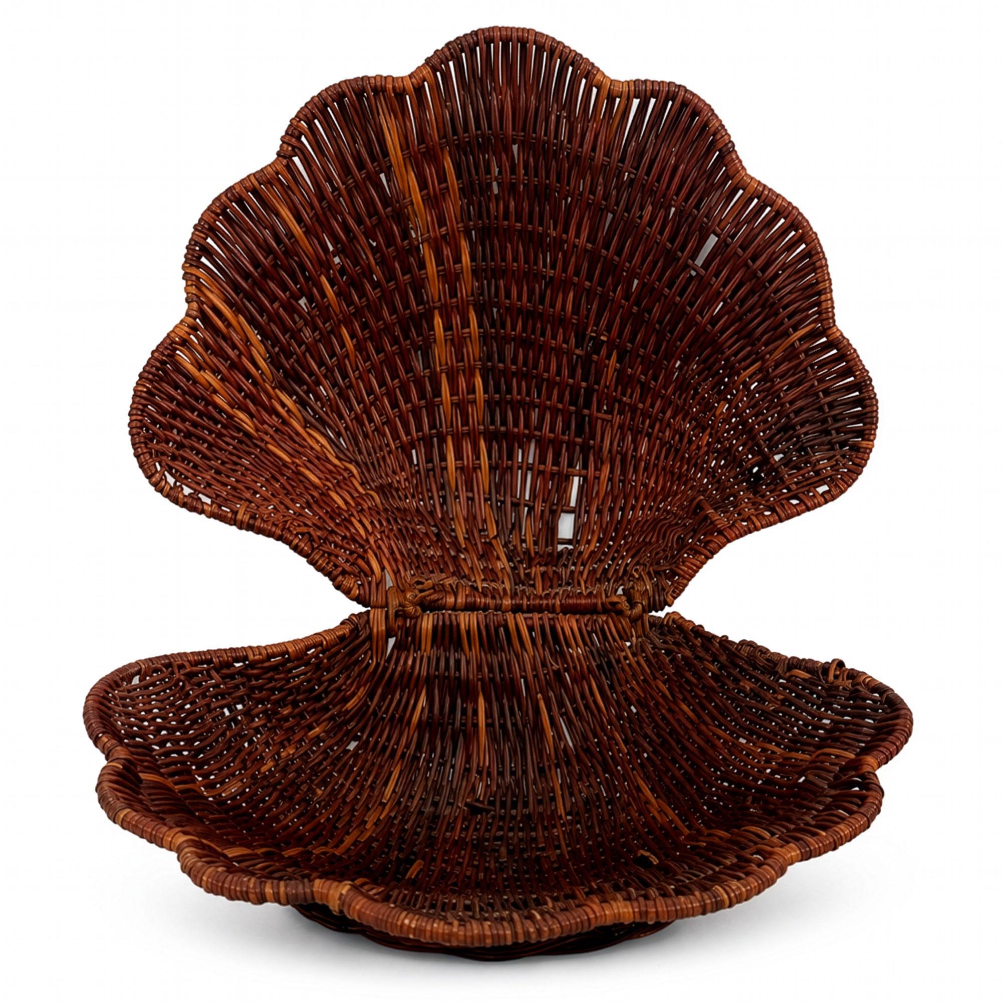 Vintage Wicker Shell Baskets, Handwoven Pair, Coastal Decor, 1970s — image 5