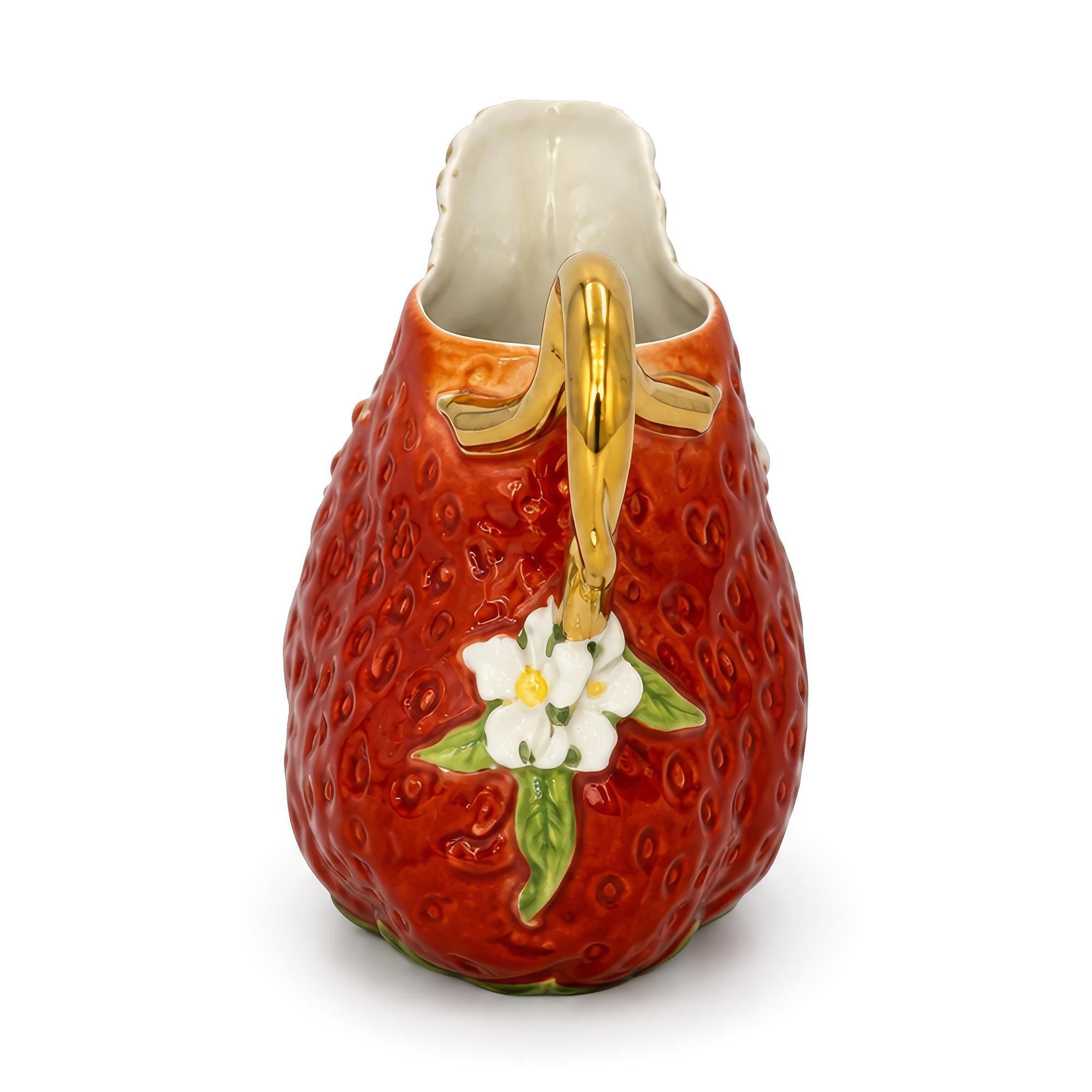 Antique Royal Bayreuth Bavaria Strawberry Porcelain Creamer with Gilt — image 5