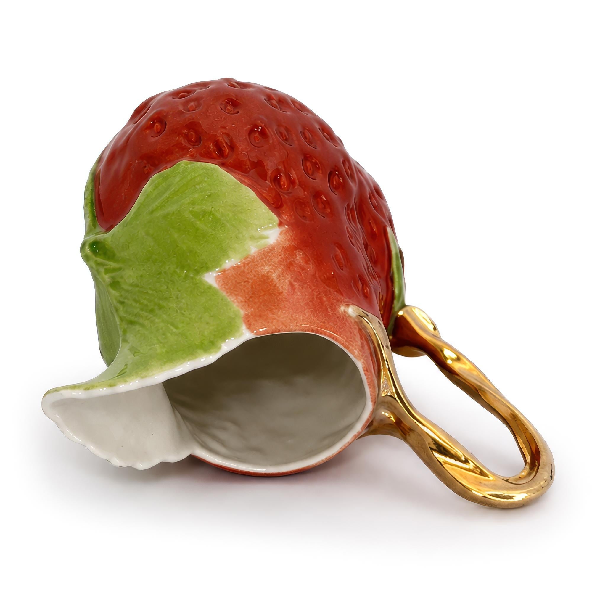 Antique Royal Bayreuth Bavaria Strawberry Porcelain Creamer with Gilt — image 7