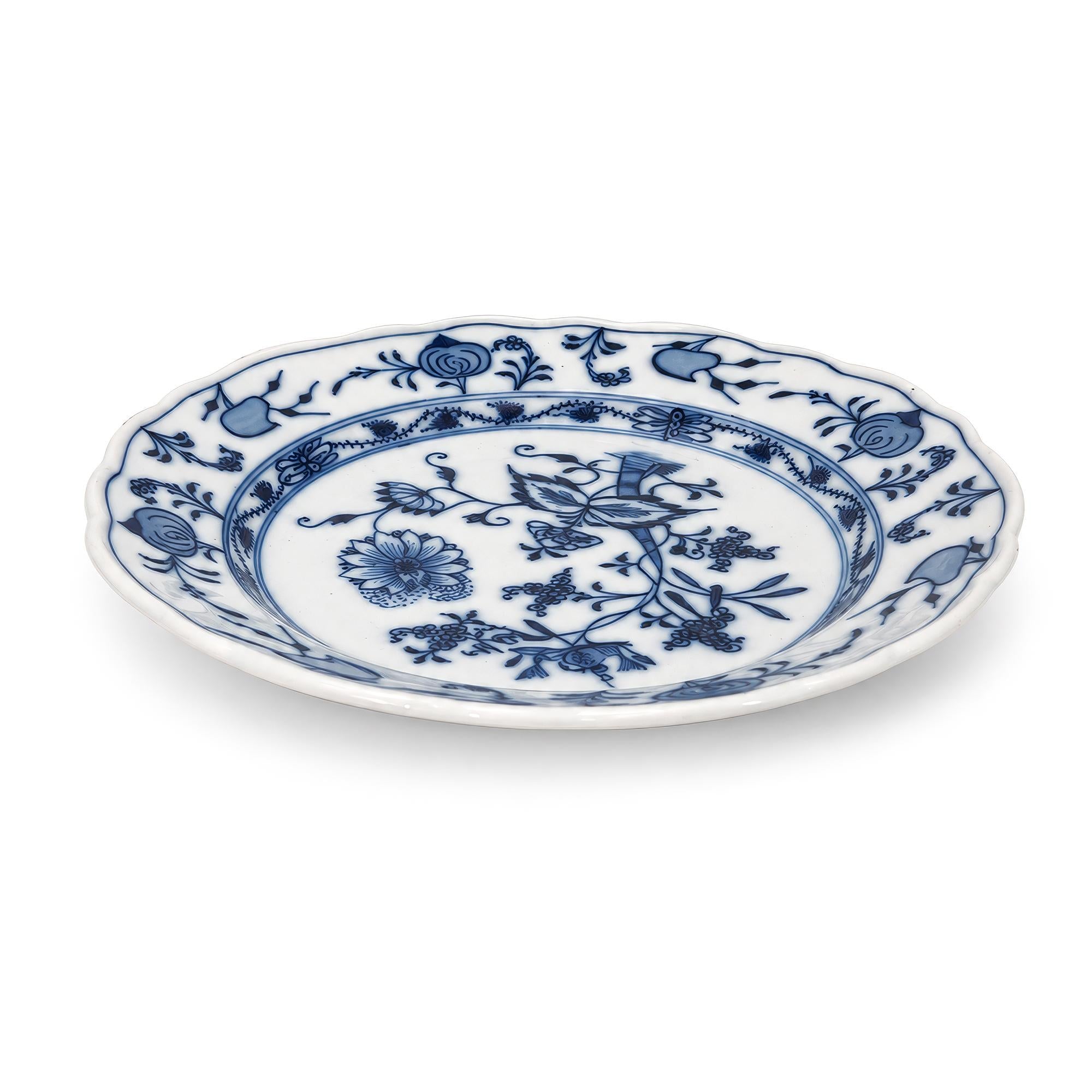 Meissen Blue Onion Porcelain Soup Bowls, Set of Two, Germany, Early 20th Century — image 4