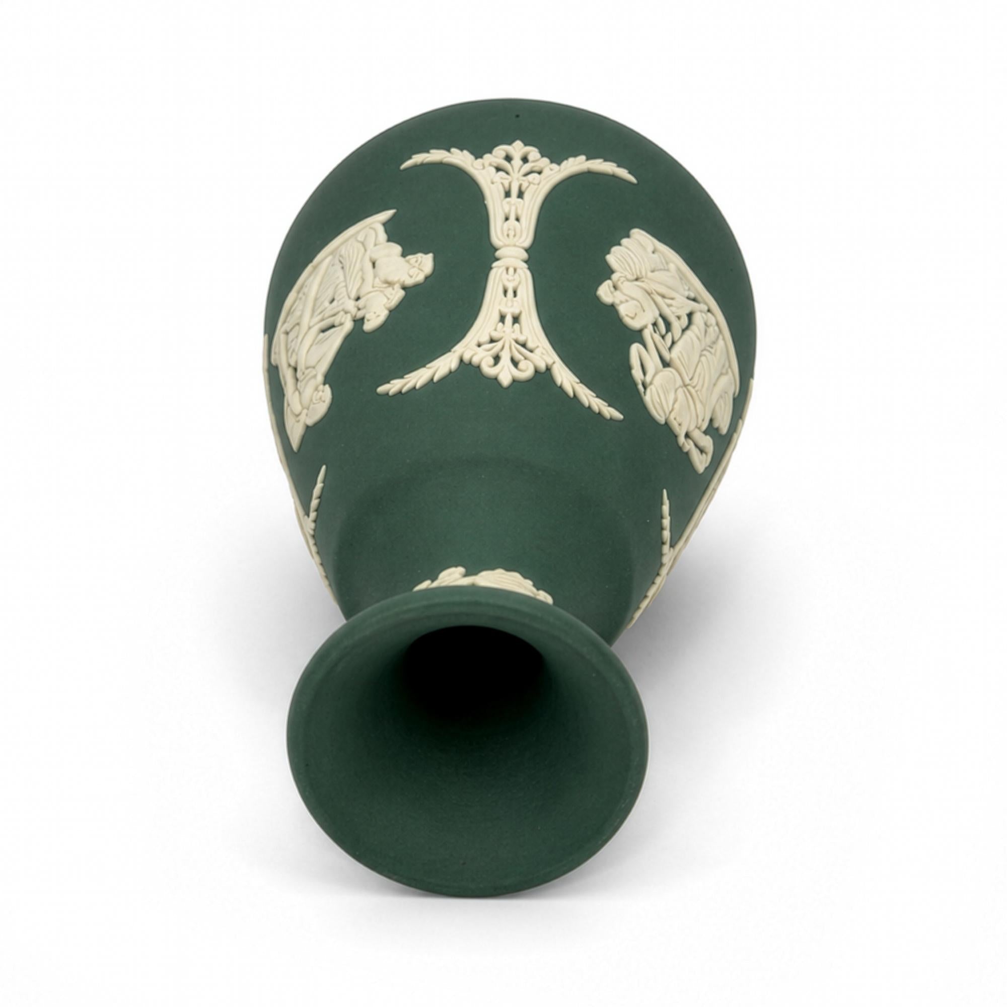 Pair of Wedgwood Green Jasperware Bud Vases, Neoclassical, 1960s — image 6