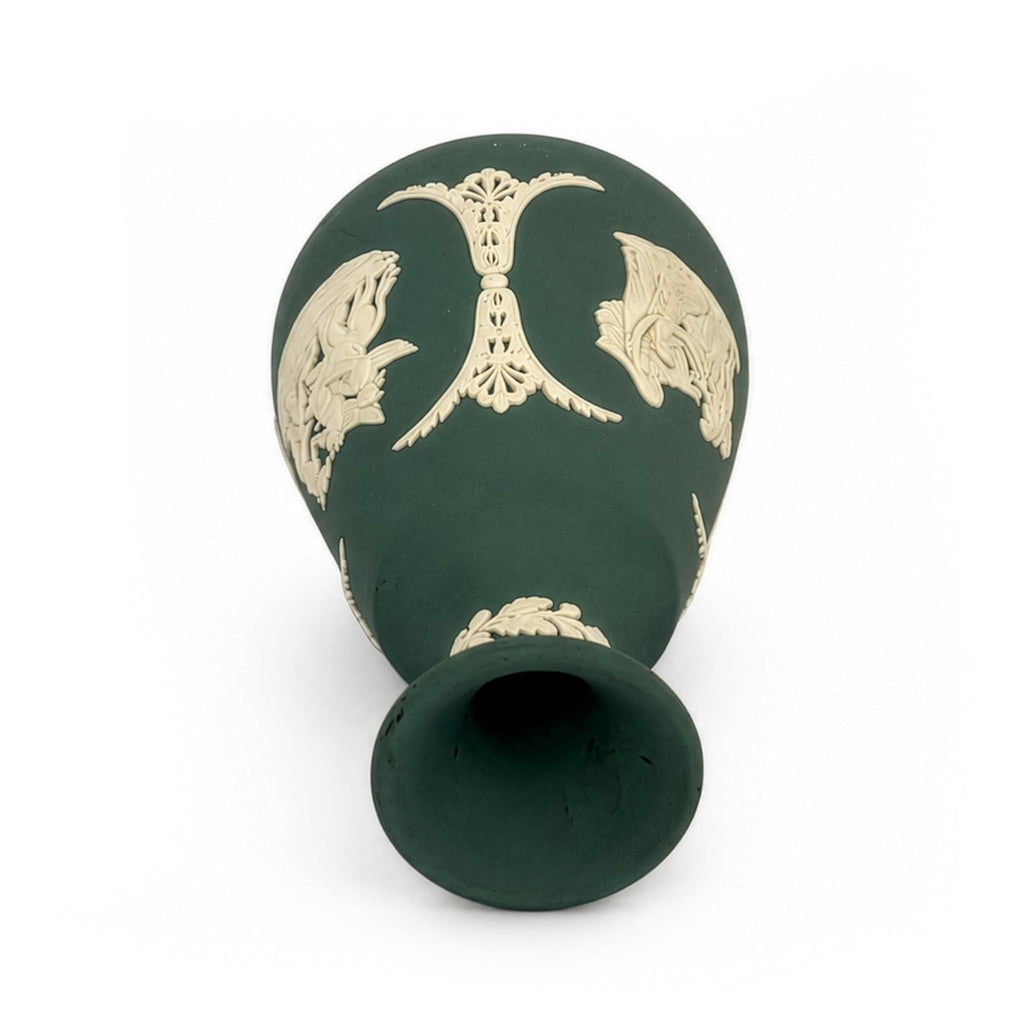 Pair of Wedgwood Green Jasperware Bud Vases, Neoclassical, 1960s — image 9