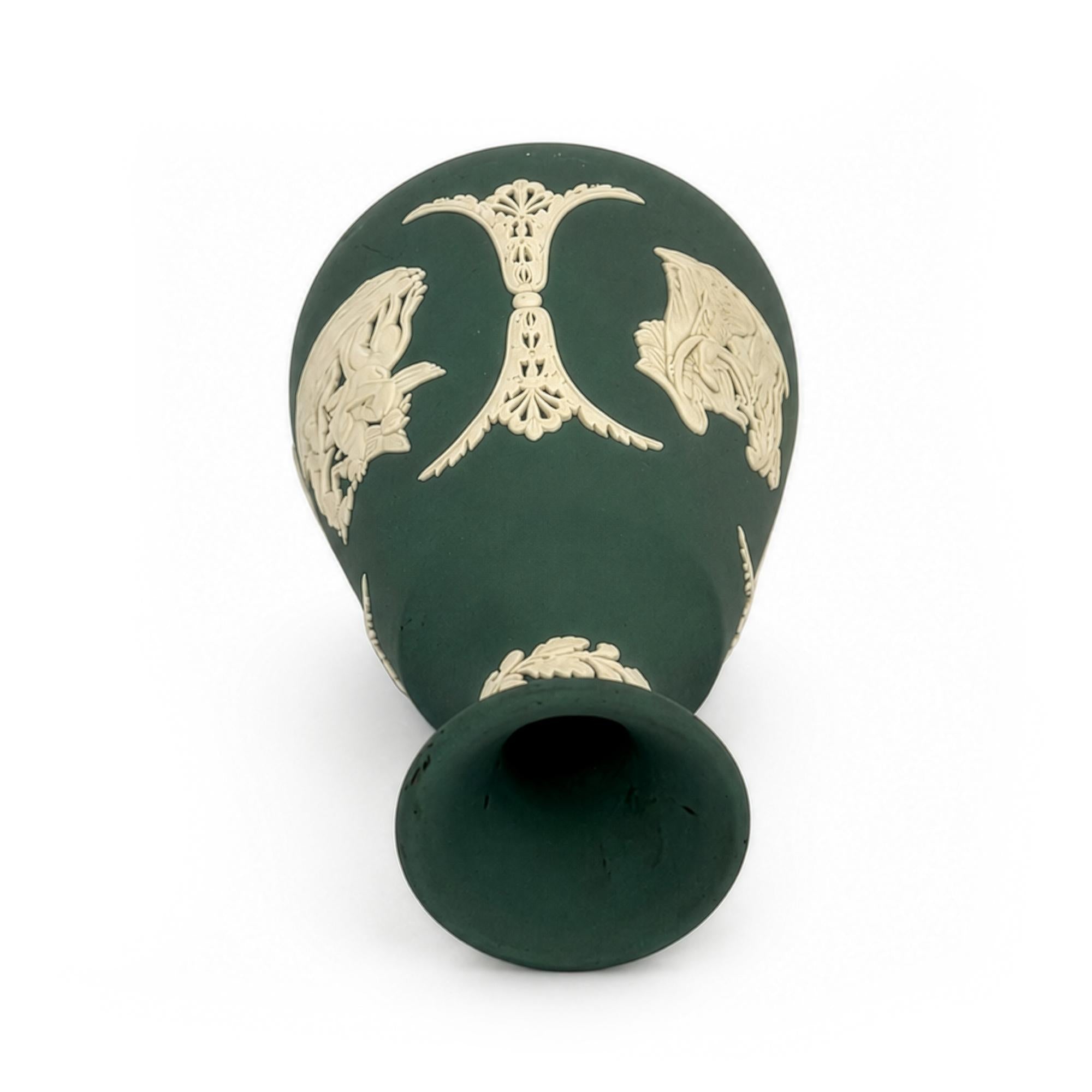 Pair of Wedgwood Green Jasperware Bud Vases, Neoclassical, 1960s — image 9