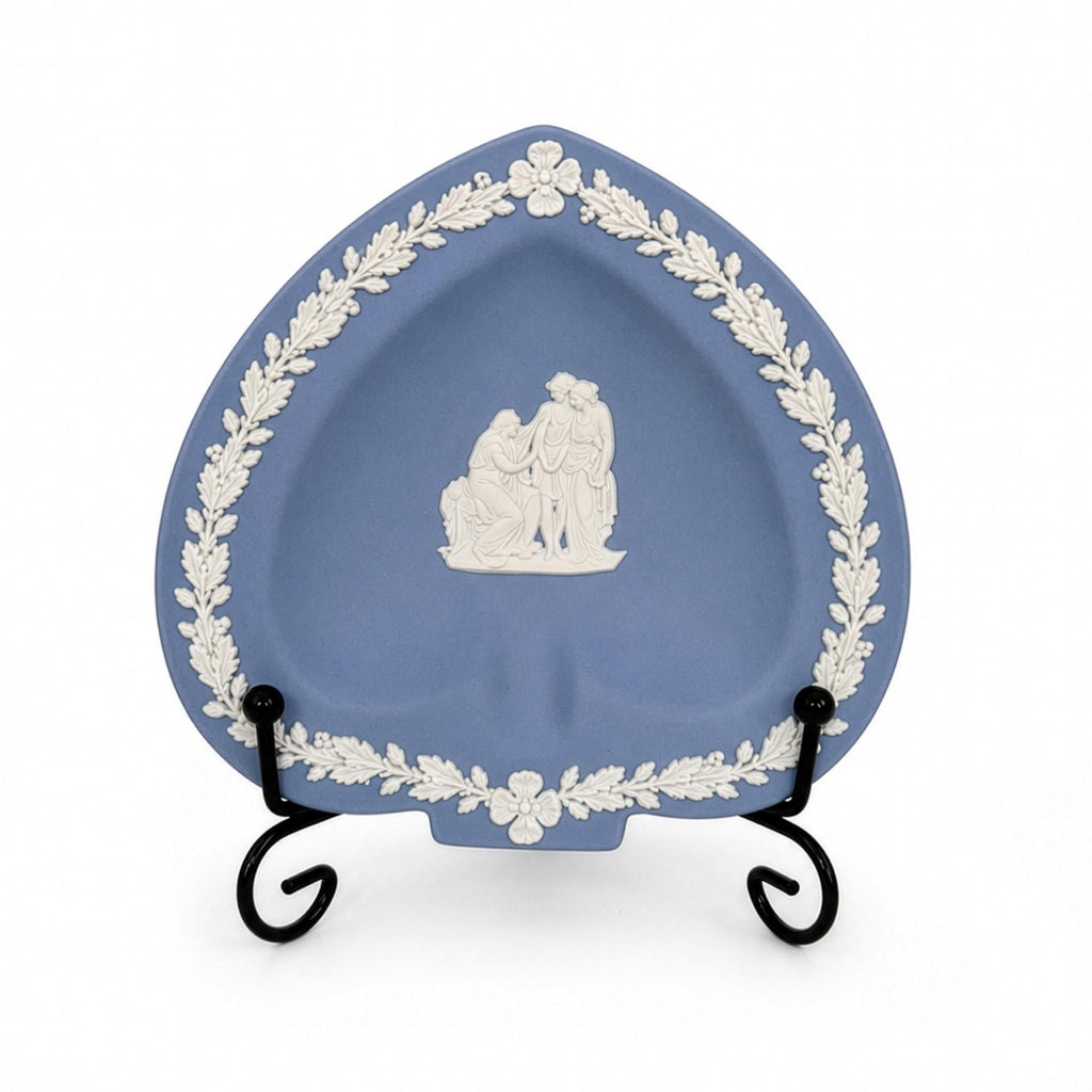 Wedgwood Blue Jasperware Neoclassical Trinket Dish, England, 1960s — image 7