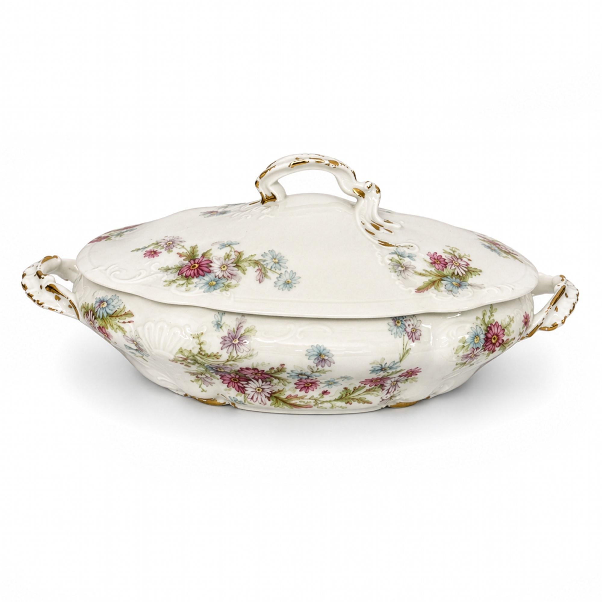 Haviland Limoges Floral Covered Serving Dish, Porcelain, France, 1930 — image 2