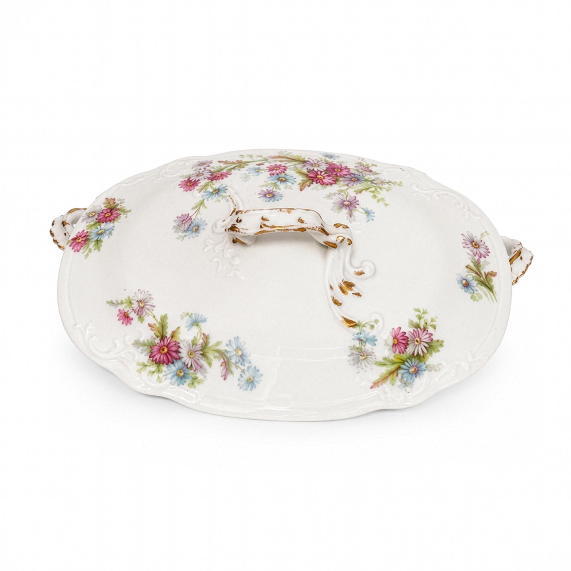 Haviland Limoges Floral Covered Serving Dish, Porcelain, France, 1930 — image 5