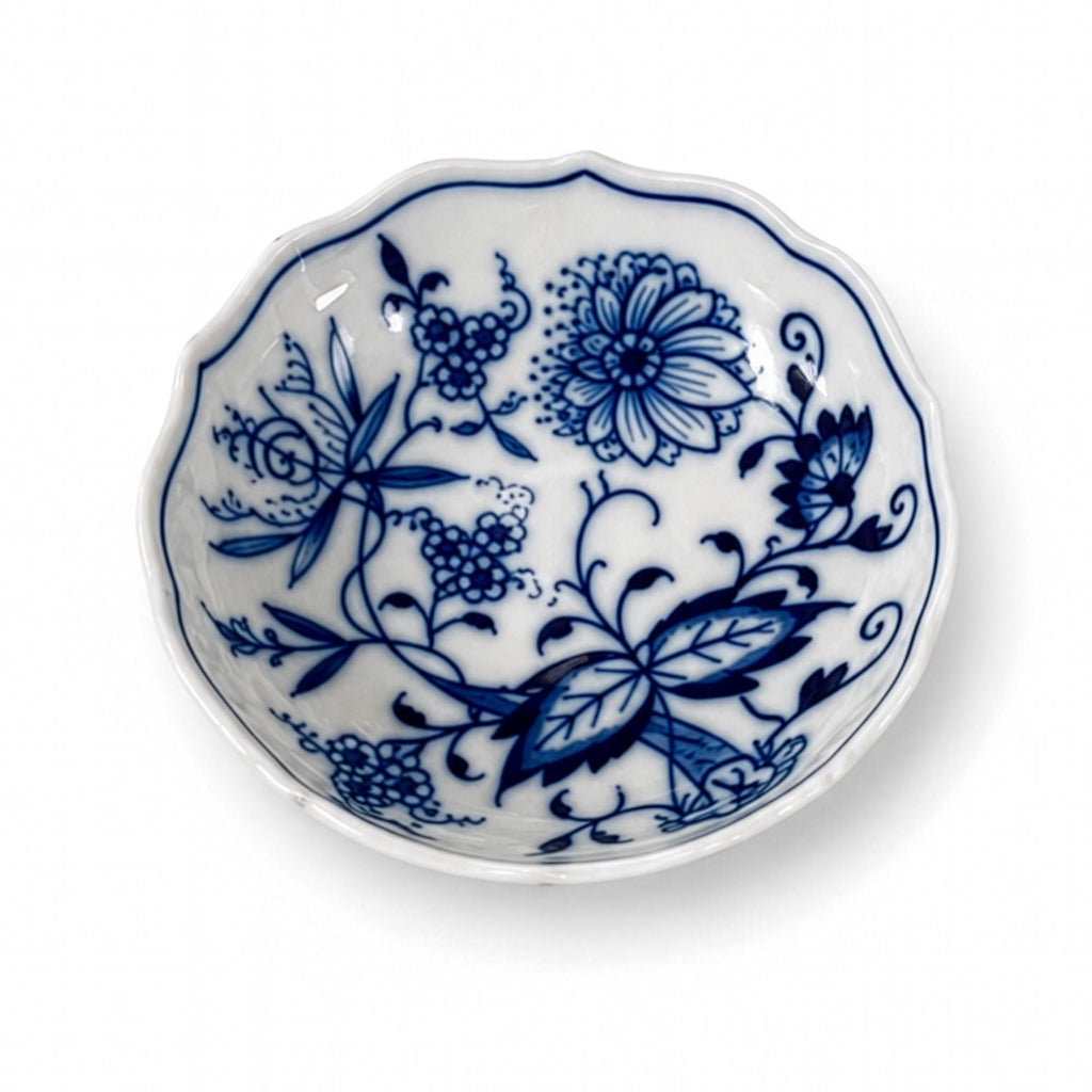 Set of 6 Vintage Meissen Blue Onion Butter Pats, Cobalt Porcelain — image 6