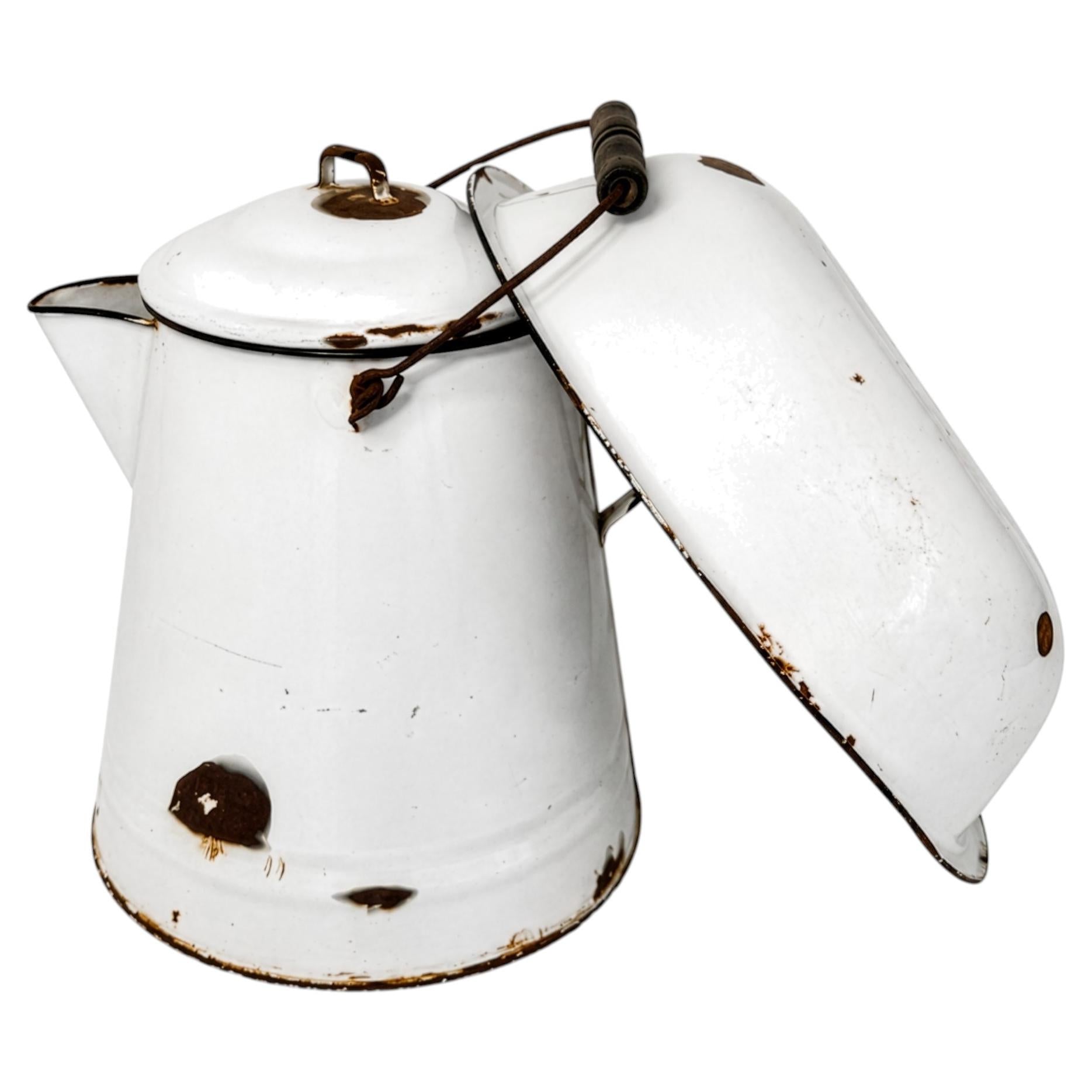 Vintage White &amp; Black Enamelware Coffee Pot and Wash Basin Set, 1920s
