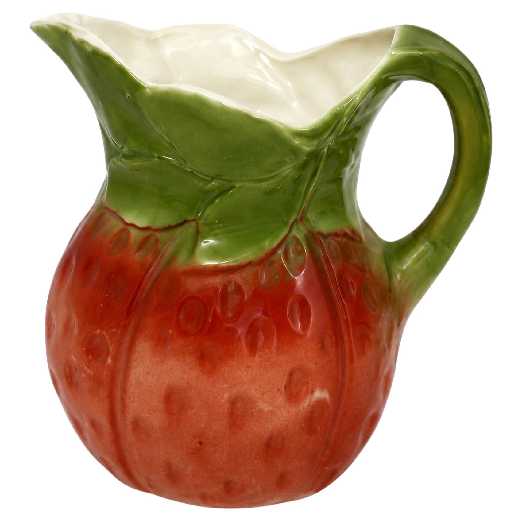 Royal Bayreuth Bavaria Strawberry Porcelain Creamer, Early 20th Century