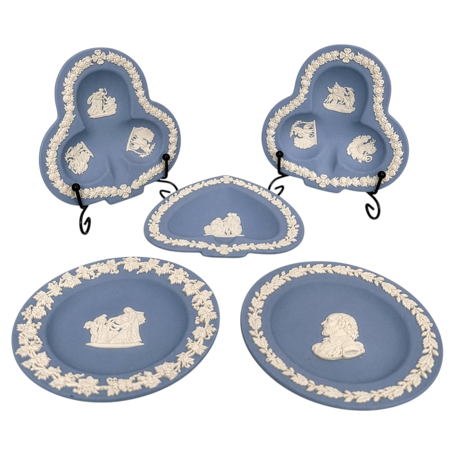 Wedgwood Blue Jasperware Neoclassical Trinket Dish, England, 1960s