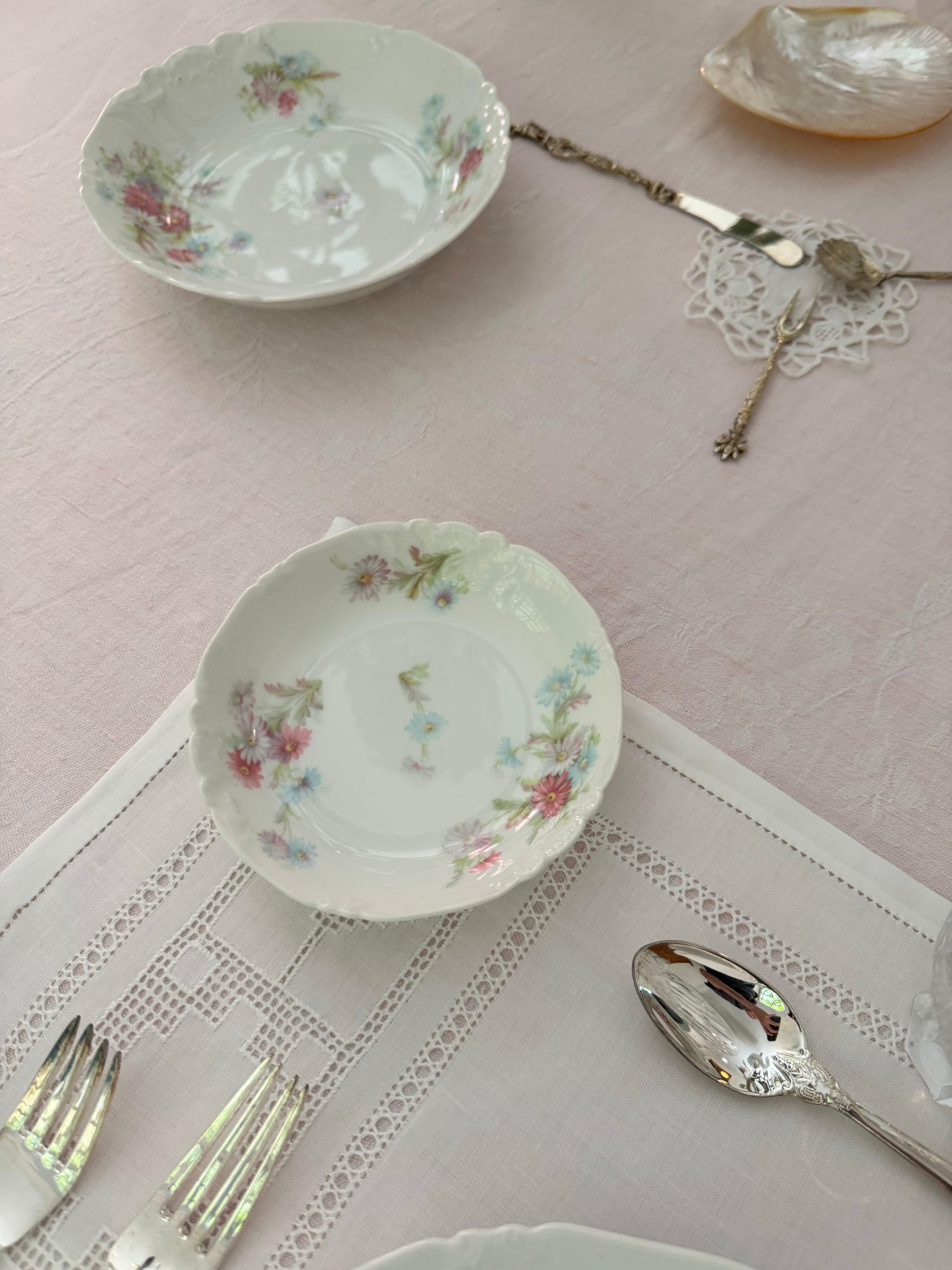 Set of Four Limoges Porcelain Berry Bowls, Floral Design, France, 1930 — image 7