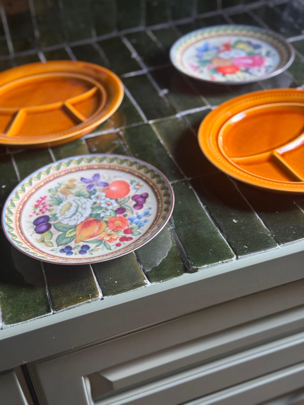 Set of Six French Lunéville Fondue Plates with Amber Glaze, 1960 — image 7